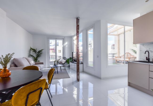 Apartahotel en Madrid - Espectacular ático con terraza