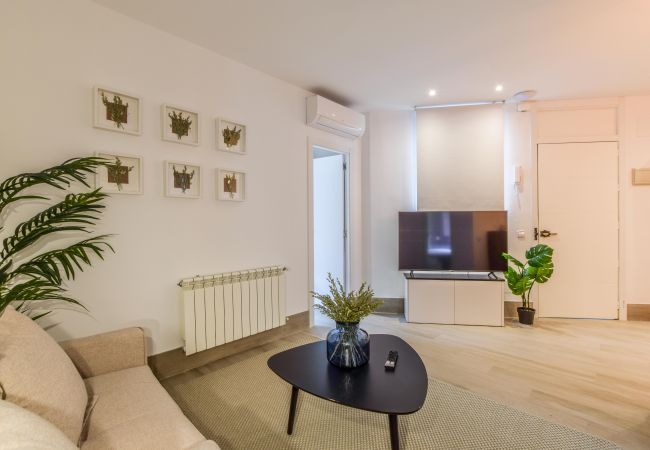 Apartahotel en Madrid - Increíble apartamento reformado de diseño 6ºI-Iz