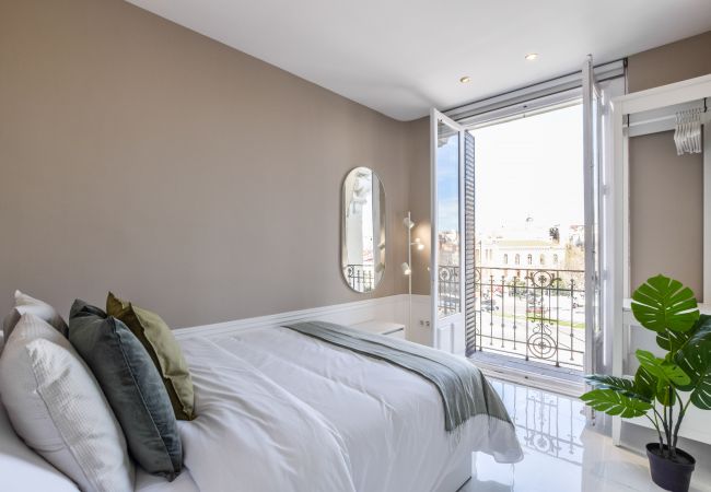 Apartahotel en Madrid -  Espectacular apartamento  reformado de diseño 