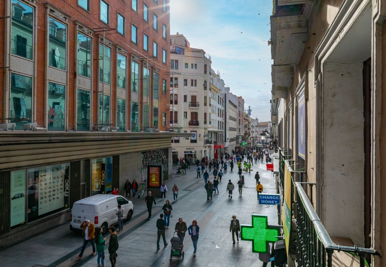 Apartahotel en Madrid - Bonito estudio a 100 metros de Plaza de Callao