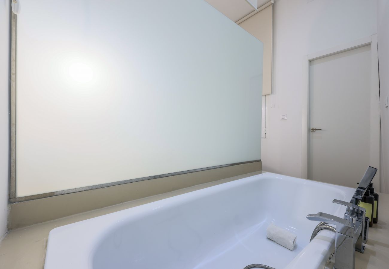 Apartahotel en Madrid - Céntrico apartamento en Plaza de Callao