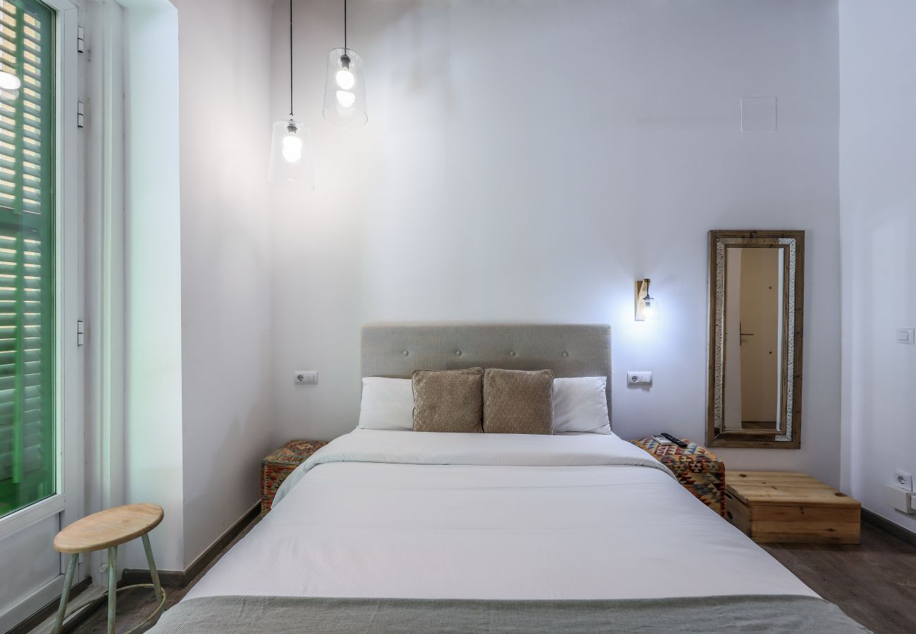 Apartahotel en Madrid - Acogedor y moderno estudio en Callao