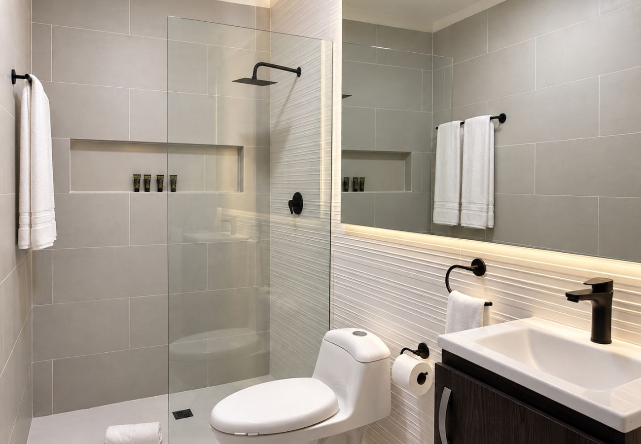 Apartamento en Ciudad de Panamá - Ph Hotel Colombia Nº305
