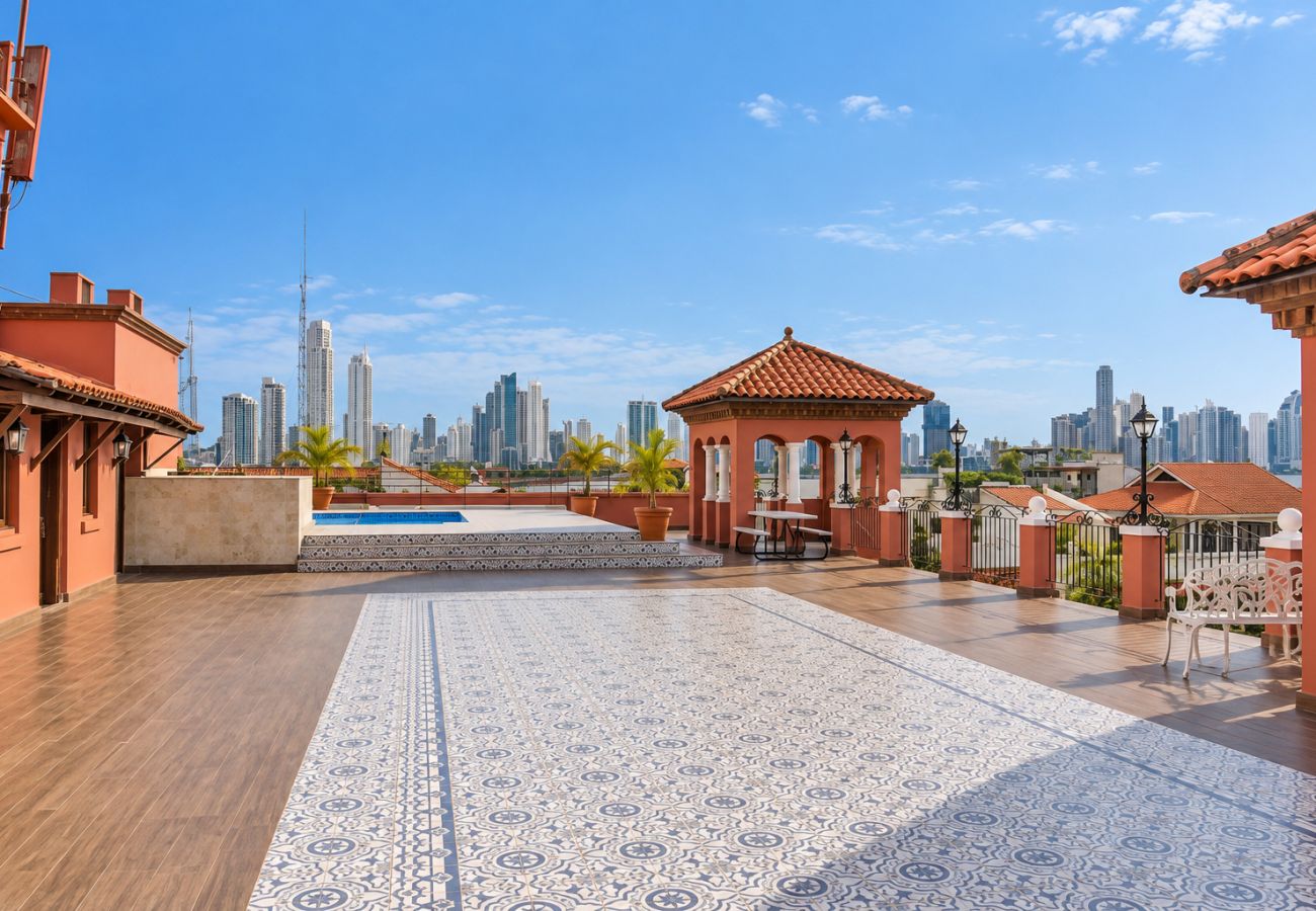 Apartamento en Ciudad de Panamá - Ph Hotel Colombia Nº305