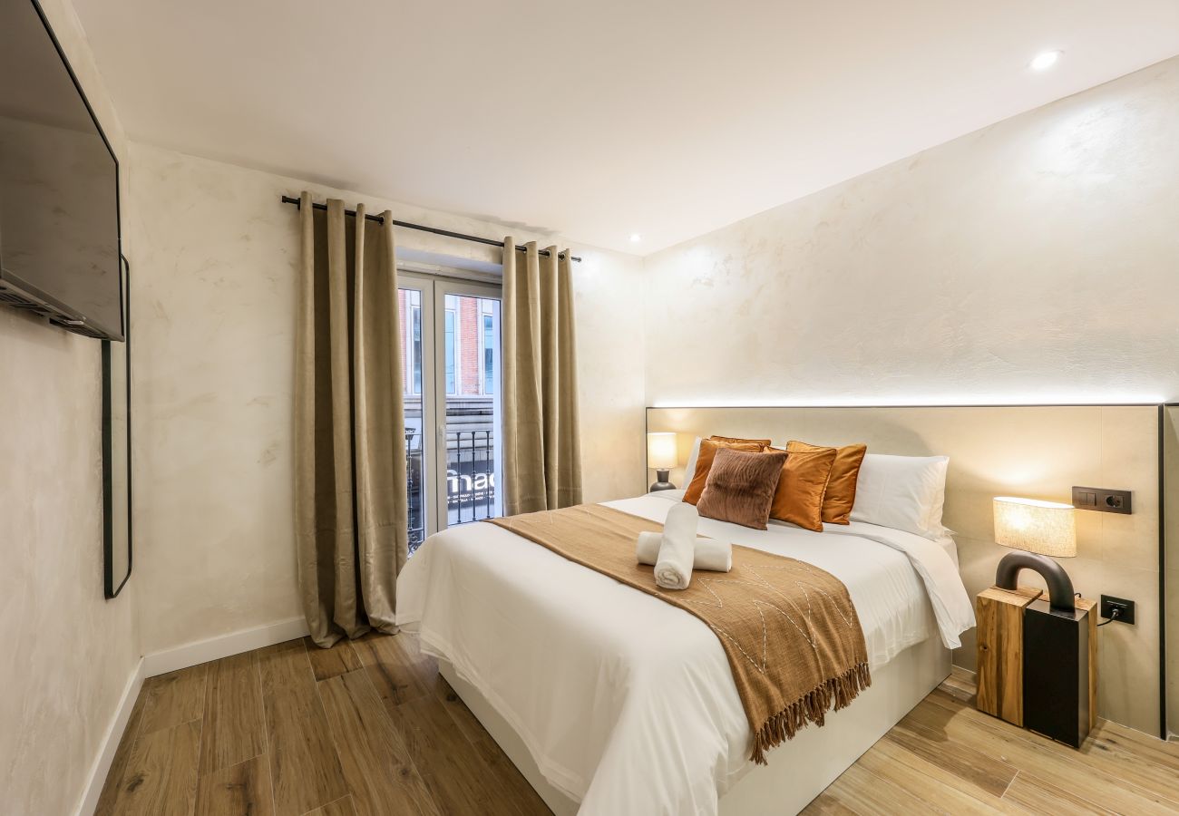 Estudio en Madrid - NUEVO estudio a un paso de SOL (P1B)