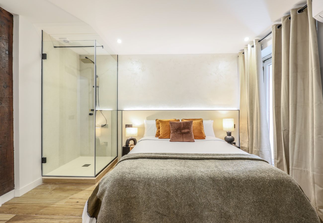 Apartahotel en Madrid - Confortable estudio en pleno centro ciudad (P1C)