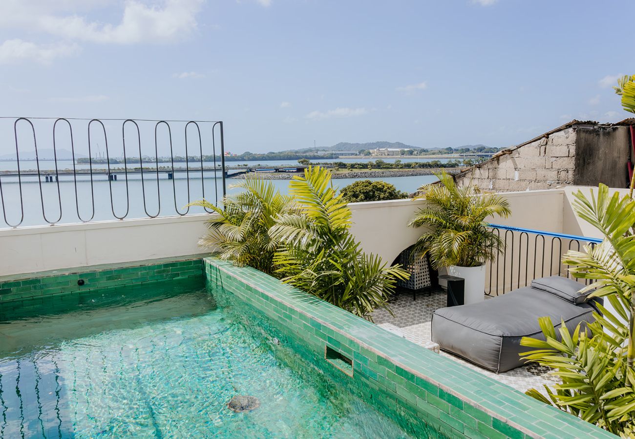 Alquiler por habitaciones en Ciudad de Panamá - Casa Marroquí-Piscina Privada-Ubicación-Rooftop M1