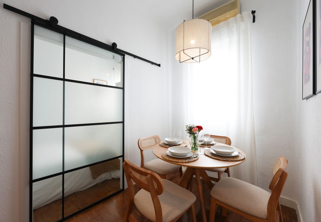 Apartamento en Madrid - Apartamento acogedor estación Atocha GL30