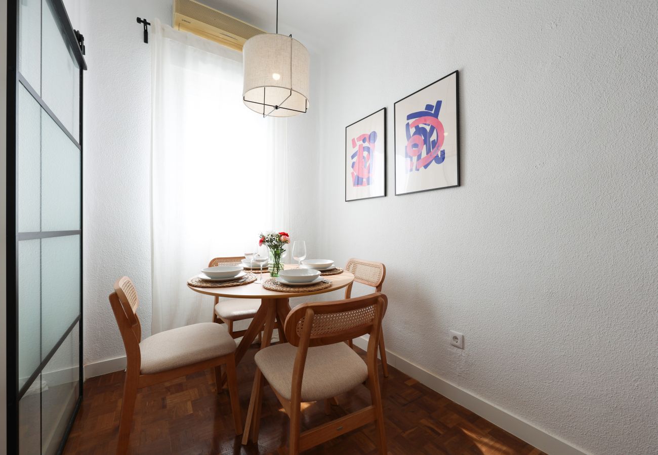 Apartamento en Madrid - Apartamento acogedor estación Atocha GL30