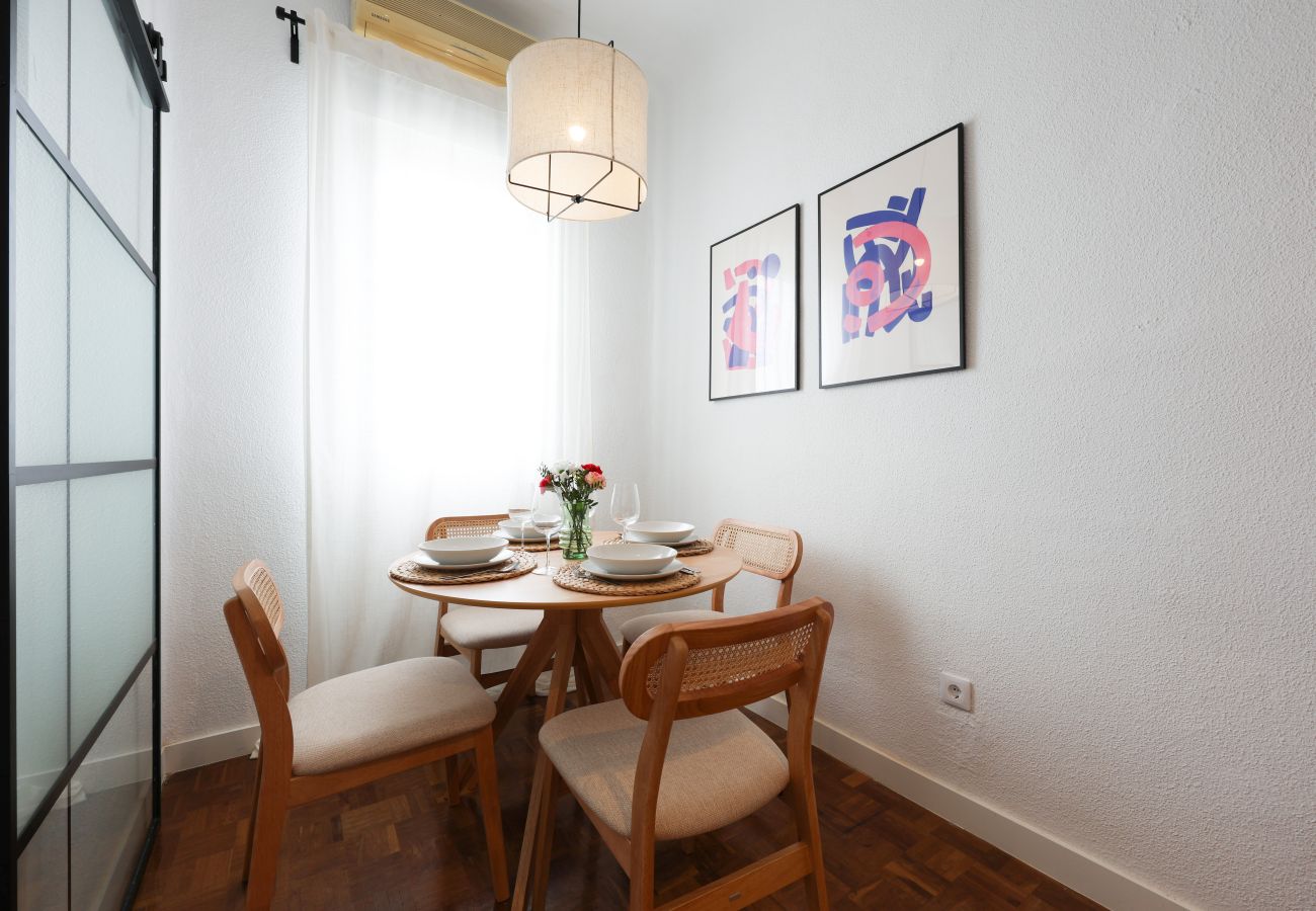 Apartamento en Madrid - Apartamento acogedor estación Atocha GL30