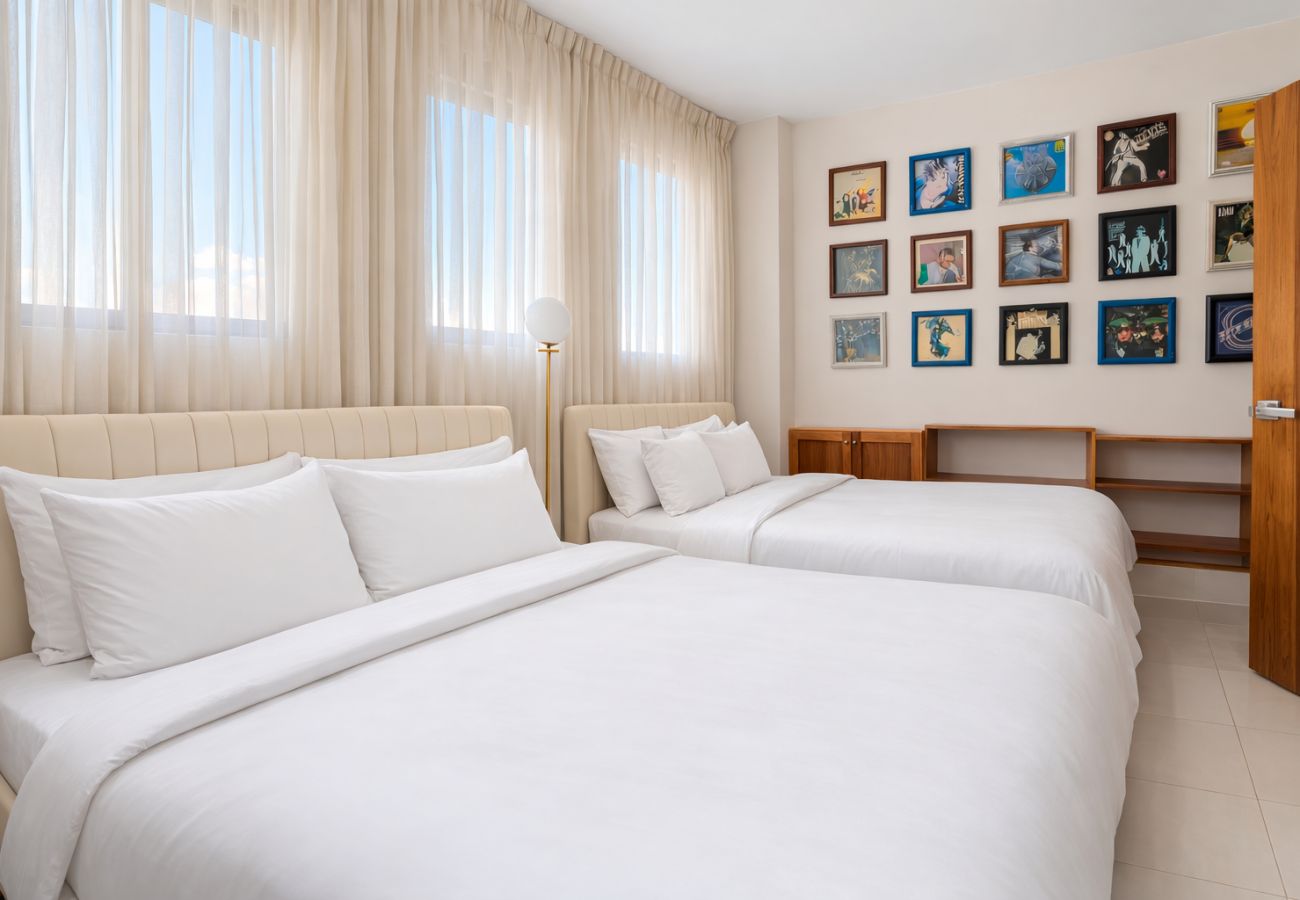 Casa en Ciudad de Panamá - Casa completa, Billar, jacuzzi, rooftop privado 