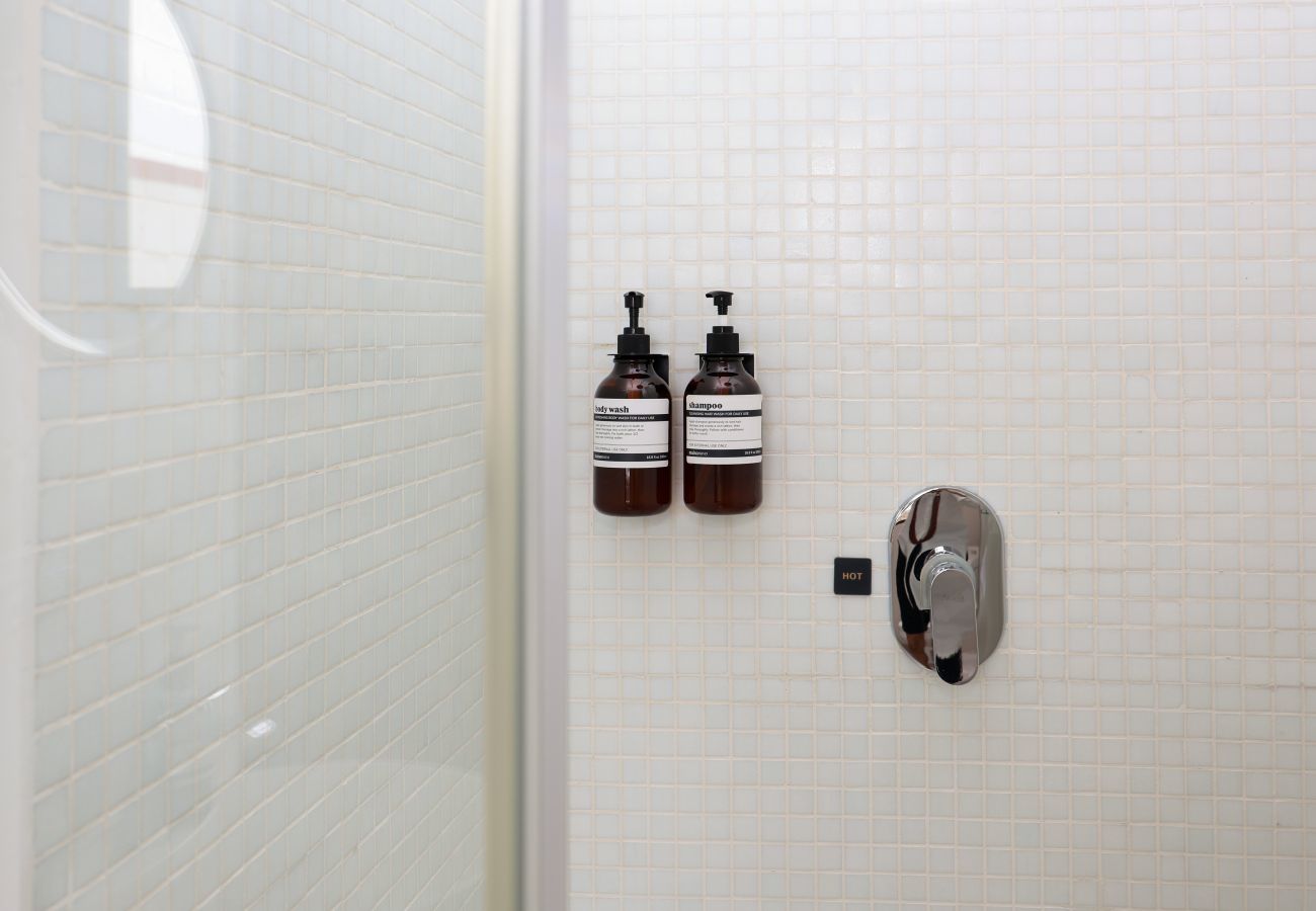 Casa en Ciudad de Panamá - Casa completa, Billar, jacuzzi, rooftop privado 