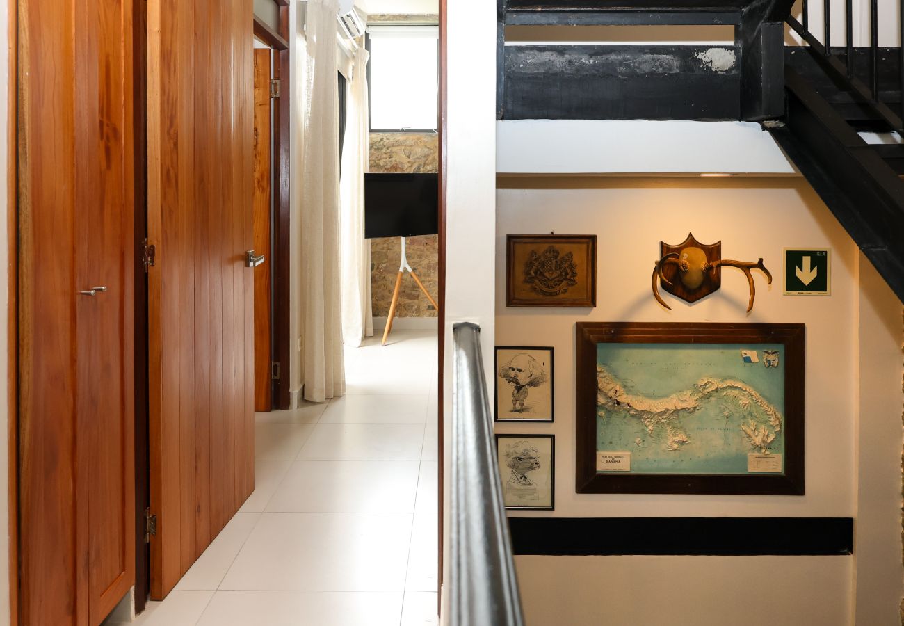 Casa en Ciudad de Panamá - Casa completa, Billar, jacuzzi, rooftop privado 