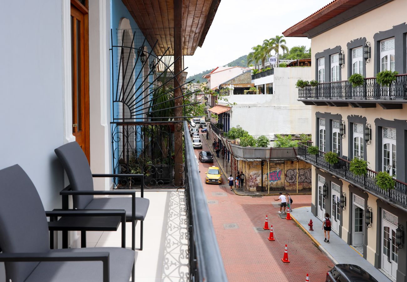 Casa en Ciudad de Panamá - Casa completa, Billar, jacuzzi, rooftop privado 