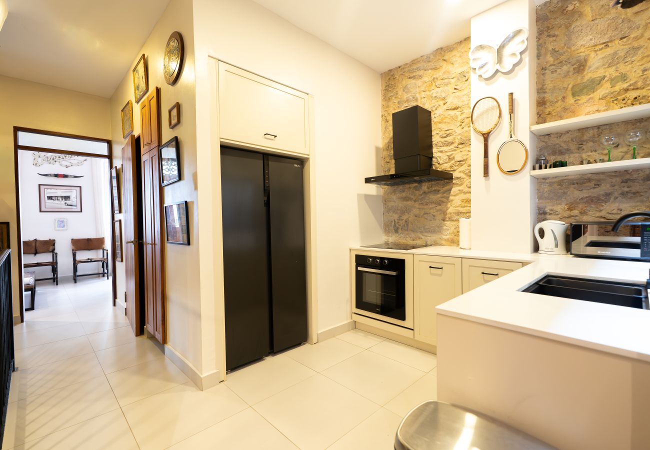 Casa en Ciudad de Panamá - Casa completa, Billar, jacuzzi, rooftop privado 