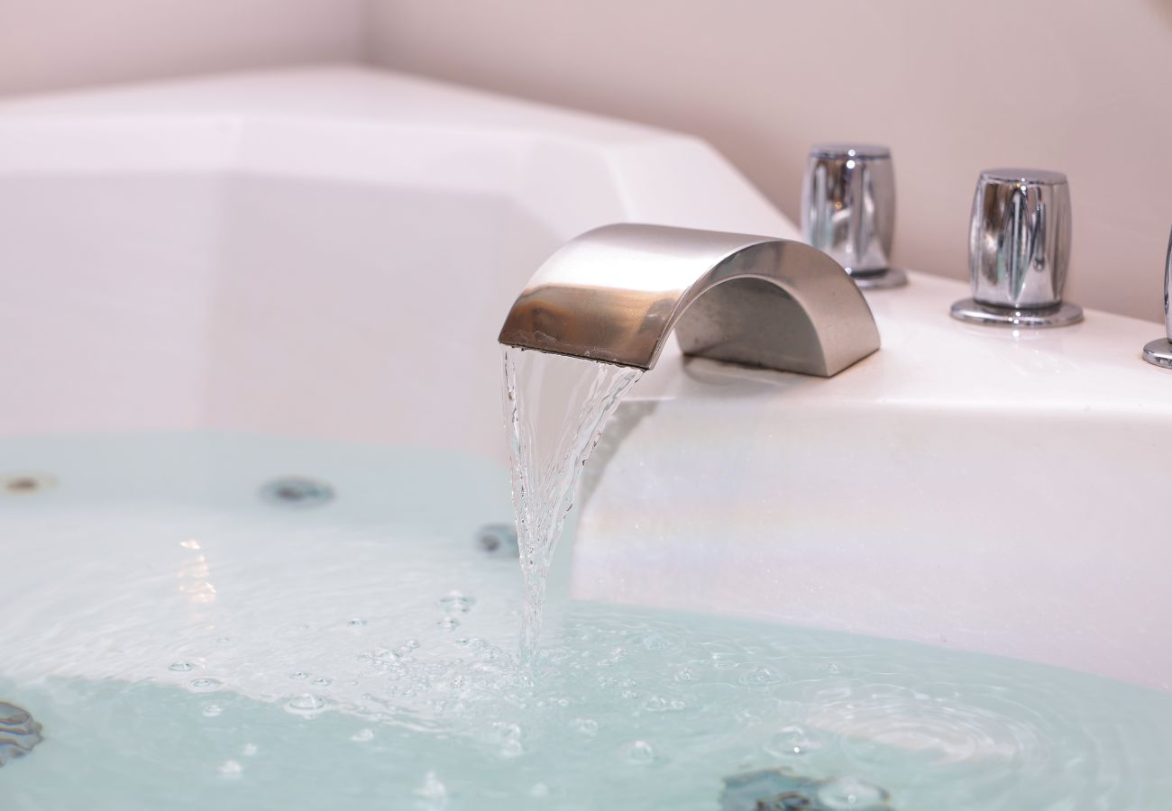 Casa en Ciudad de Panamá - Casa completa, Billar, jacuzzi, rooftop privado 