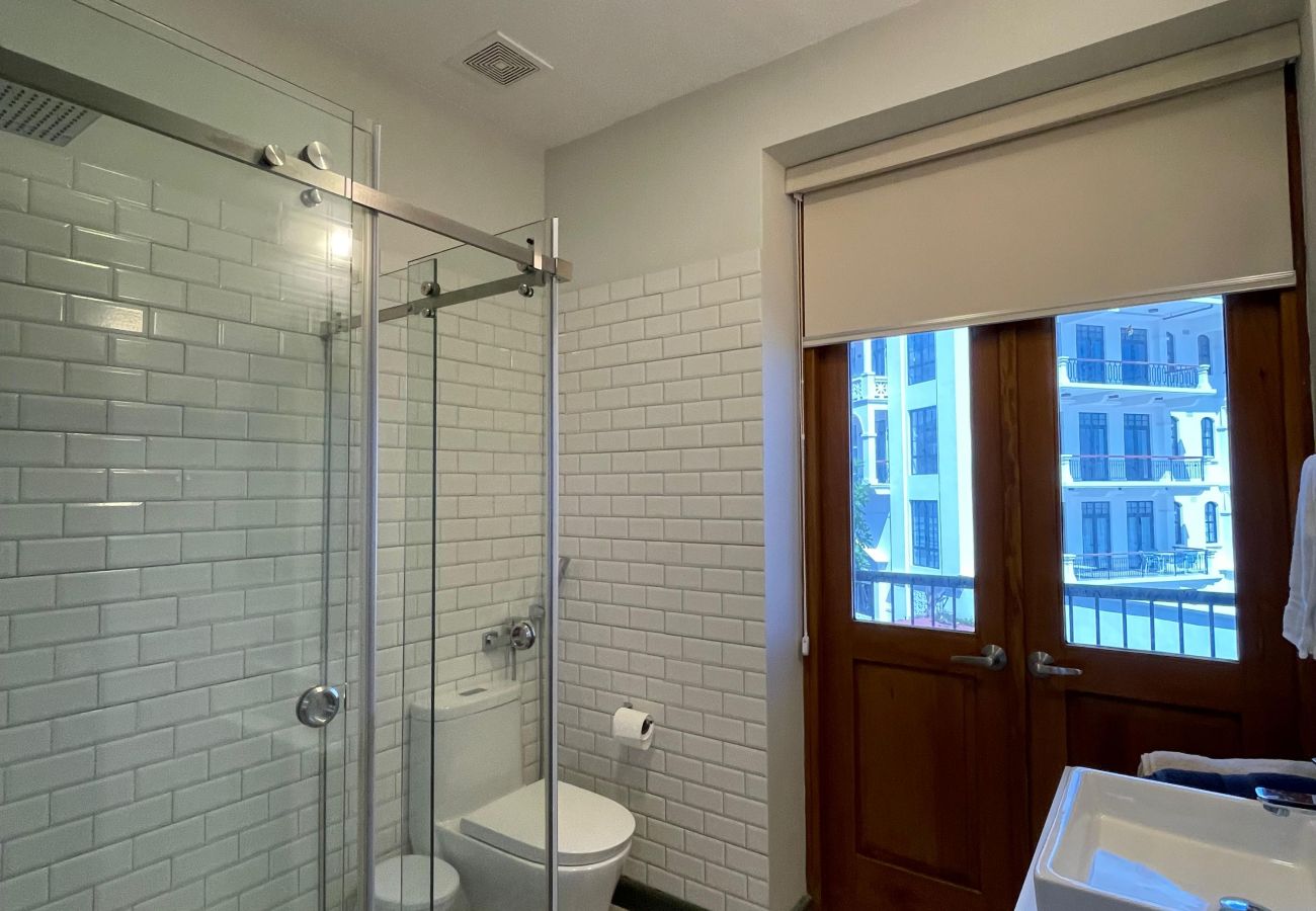 Estudio en Ciudad de Panamá - Apartamento con vistas al mar F6