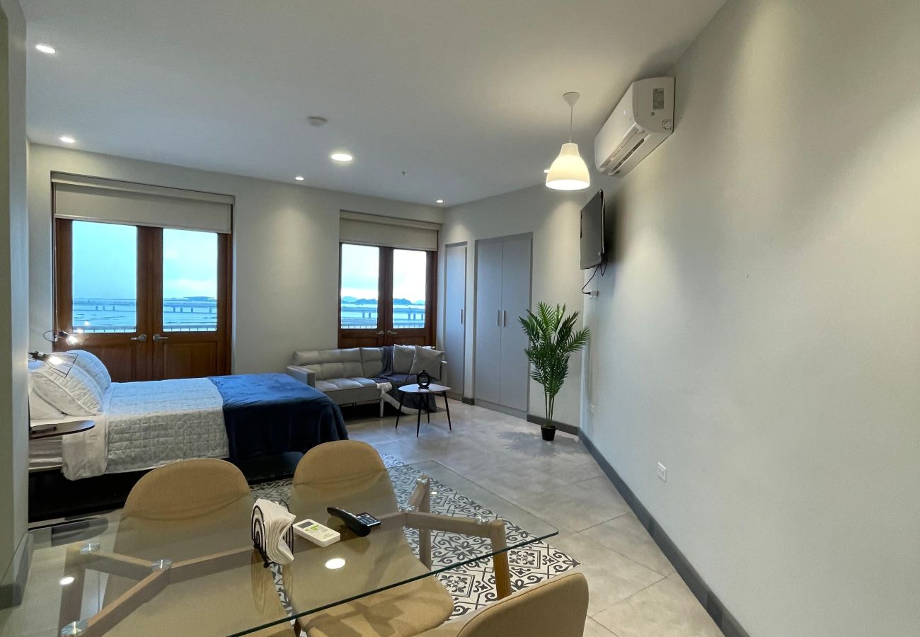 Estudio en Ciudad de Panamá - Apartamento con vistas al mar F8