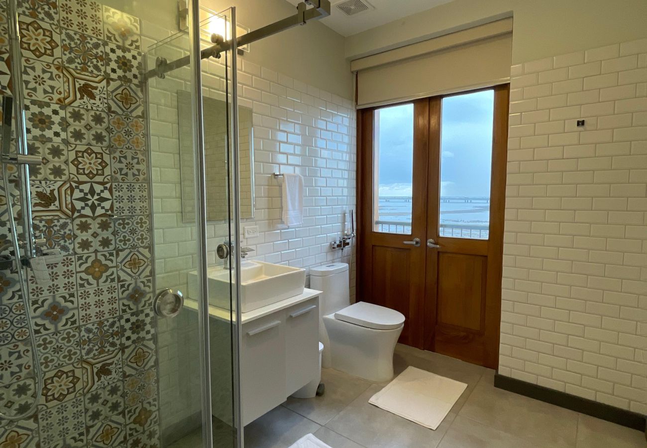 Estudio en Ciudad de Panamá - Apartamento con vistas al mar F8