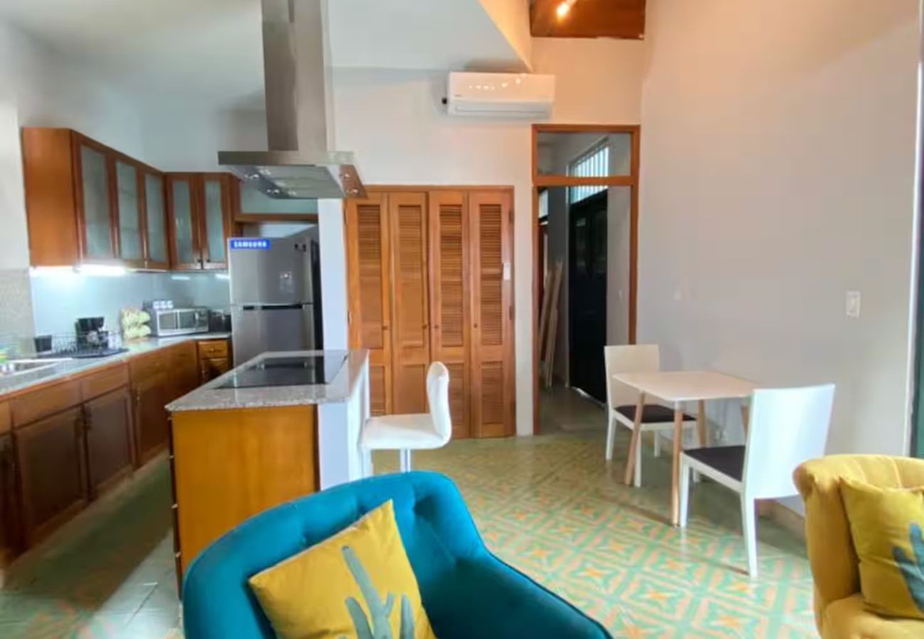 Apartamento en Ciudad de Panamá - Apartamento con terraza y vistas al mar M2