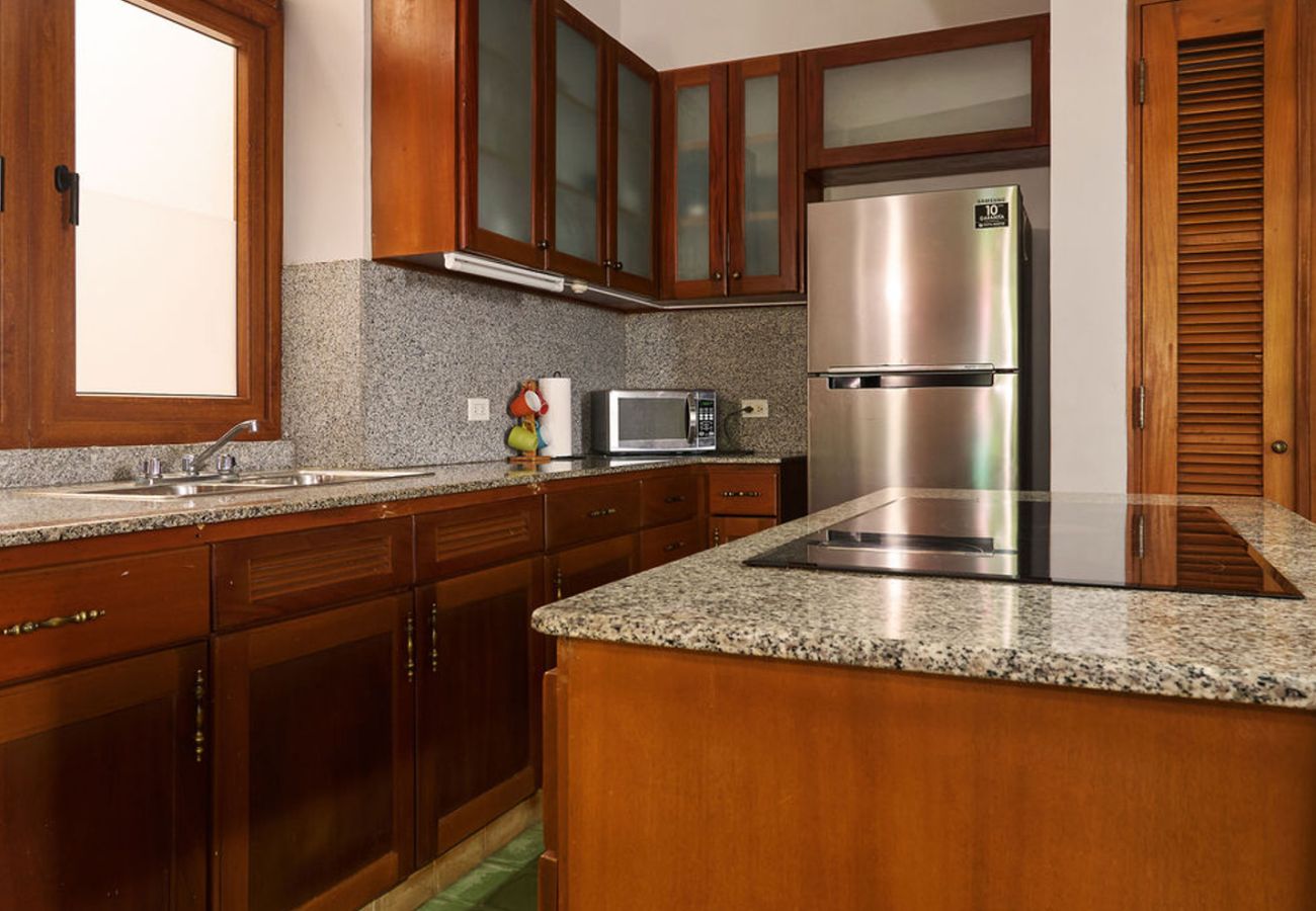 Apartamento en Ciudad de Panamá - Apartamento con terraza y vistas al mar M2