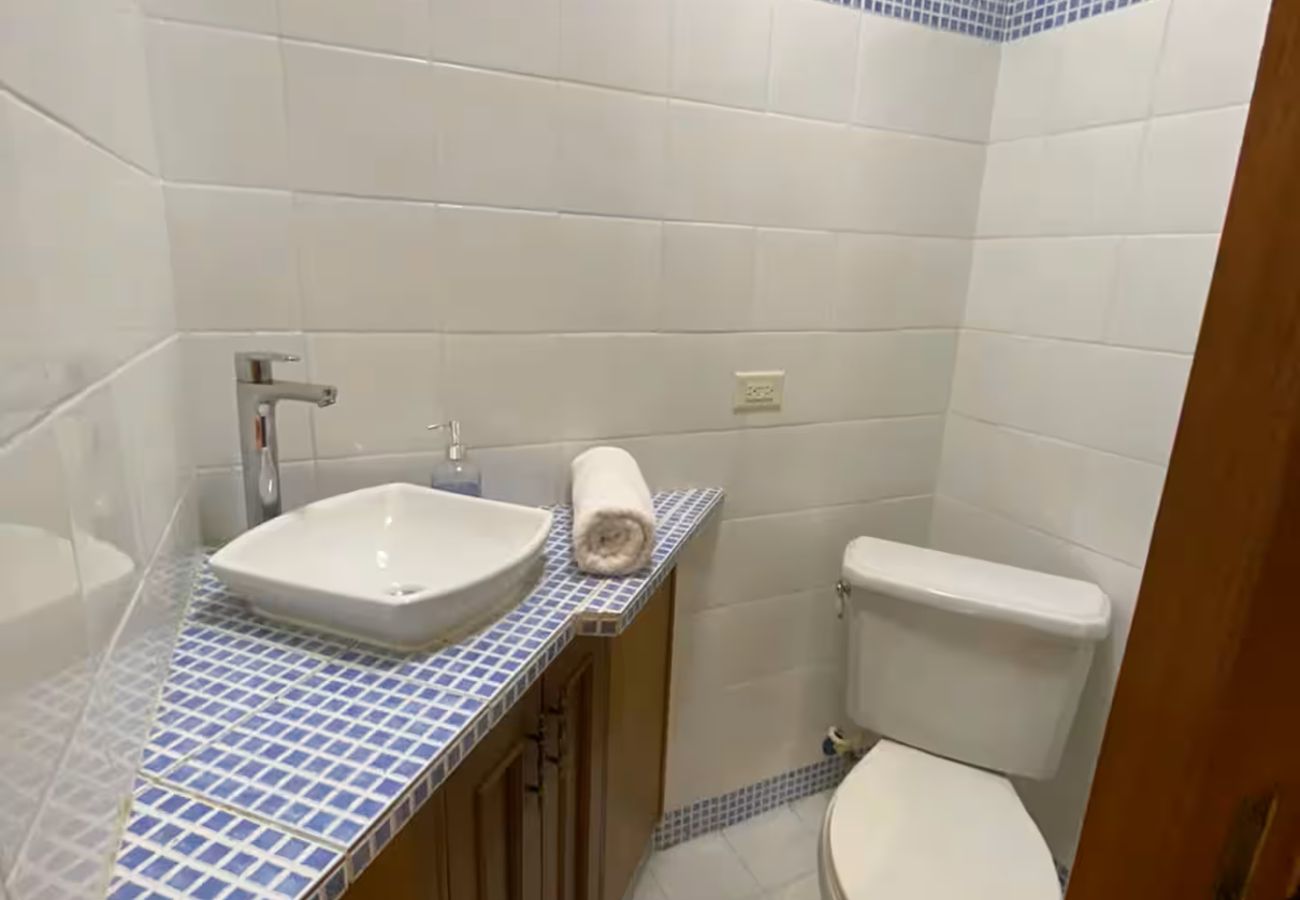 Apartamento en Ciudad de Panamá - 1BR Vistas al mar con terraza M3