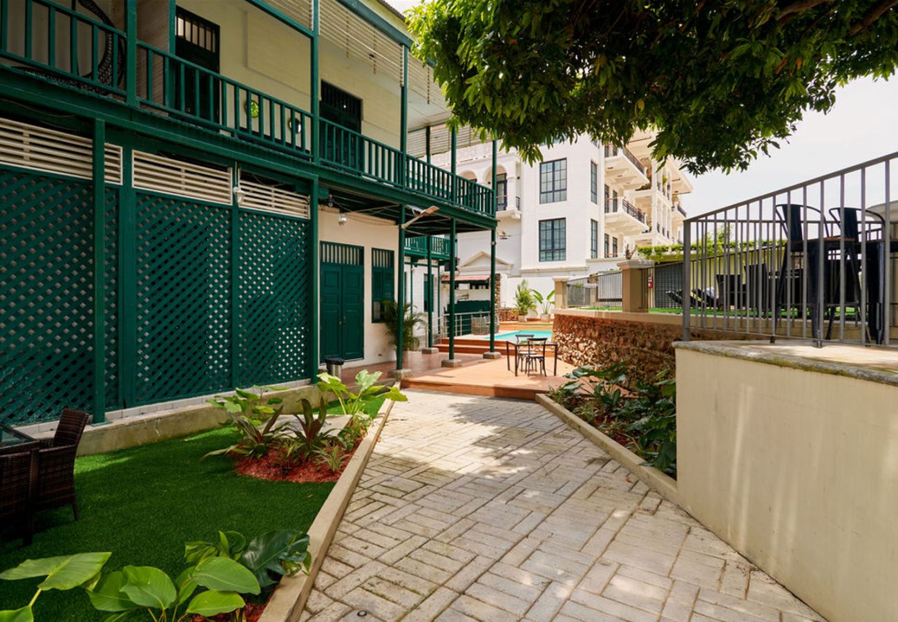 Apartamento en Ciudad de Panamá - 1BR Vistas al mar con terraza M3