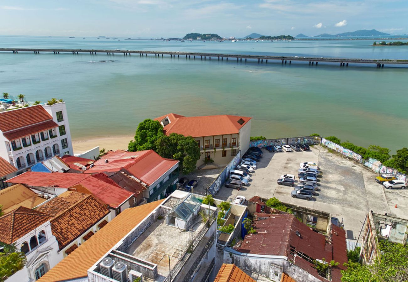 Apartamento en Ciudad de Panamá - 1BR Vistas al mar con terraza M3