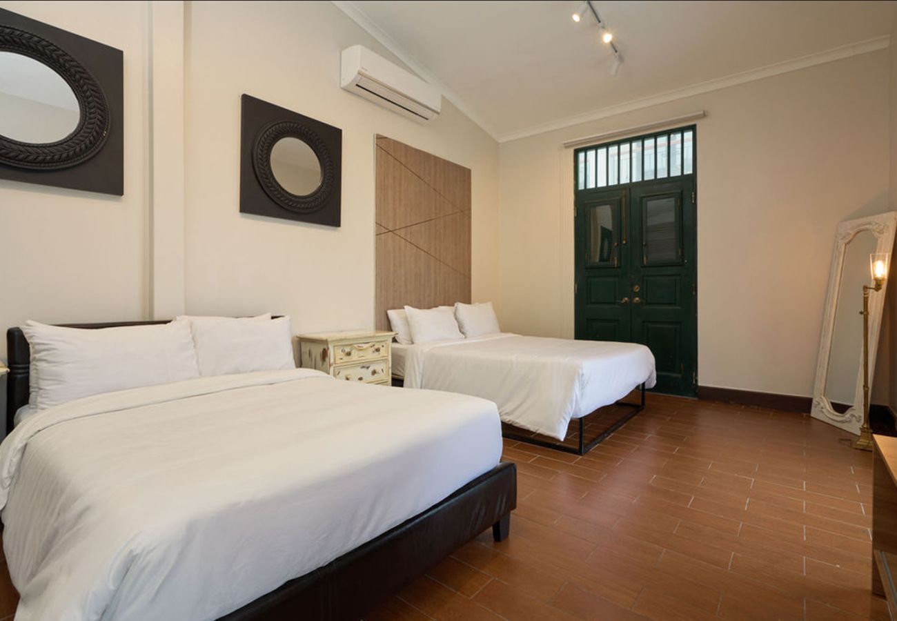 Apartamento en Ciudad de Panamá - 1BR Cuádruple acceso a la playa