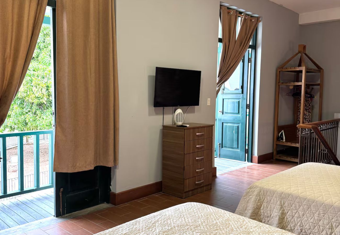 Apartamento en Ciudad de Panamá - 1BR Cuádruple acceso a la playa