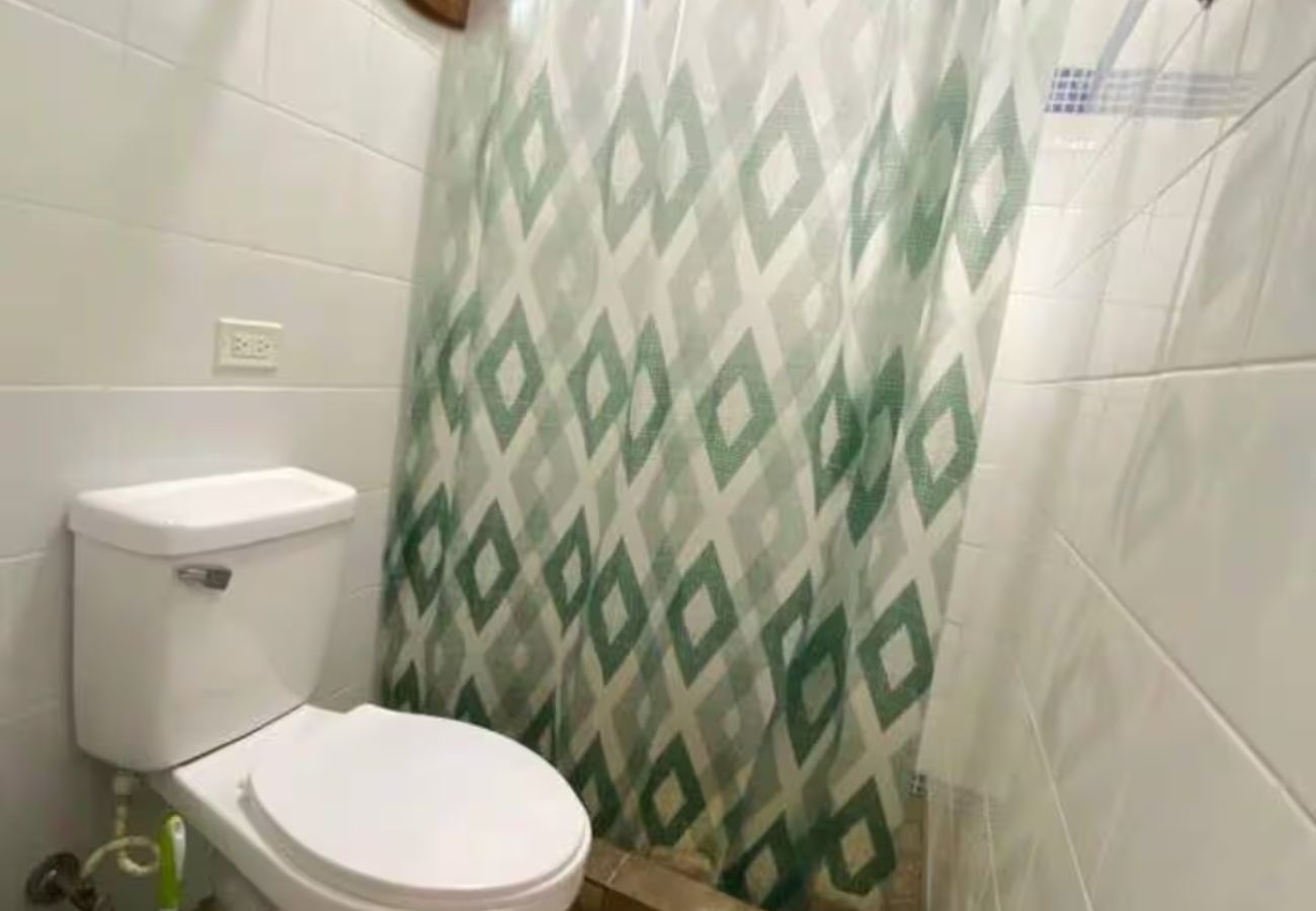 Apartamento en Ciudad de Panamá - 1BR Cuádruple acceso a la playa