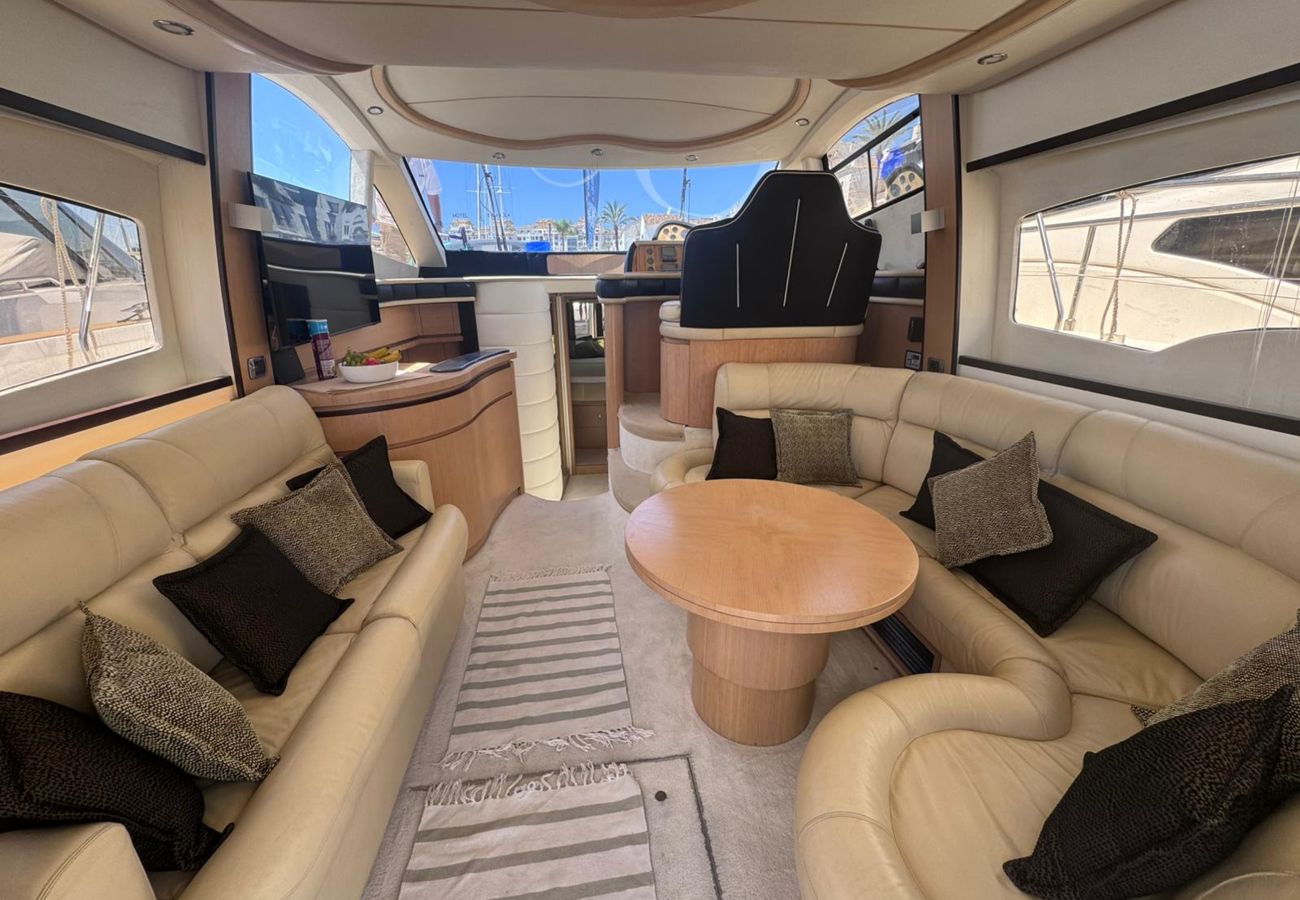Barco en Marbella - Increible yate en Puerto Banus Z