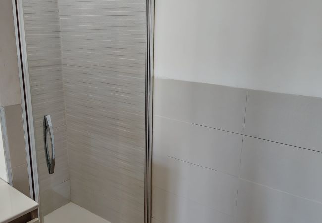 Apartahotel en Valencia - Increíble ático 2 habitaciones - C5 Apartahotel en Valencia - Increíble ático 2 habitaciones - C5