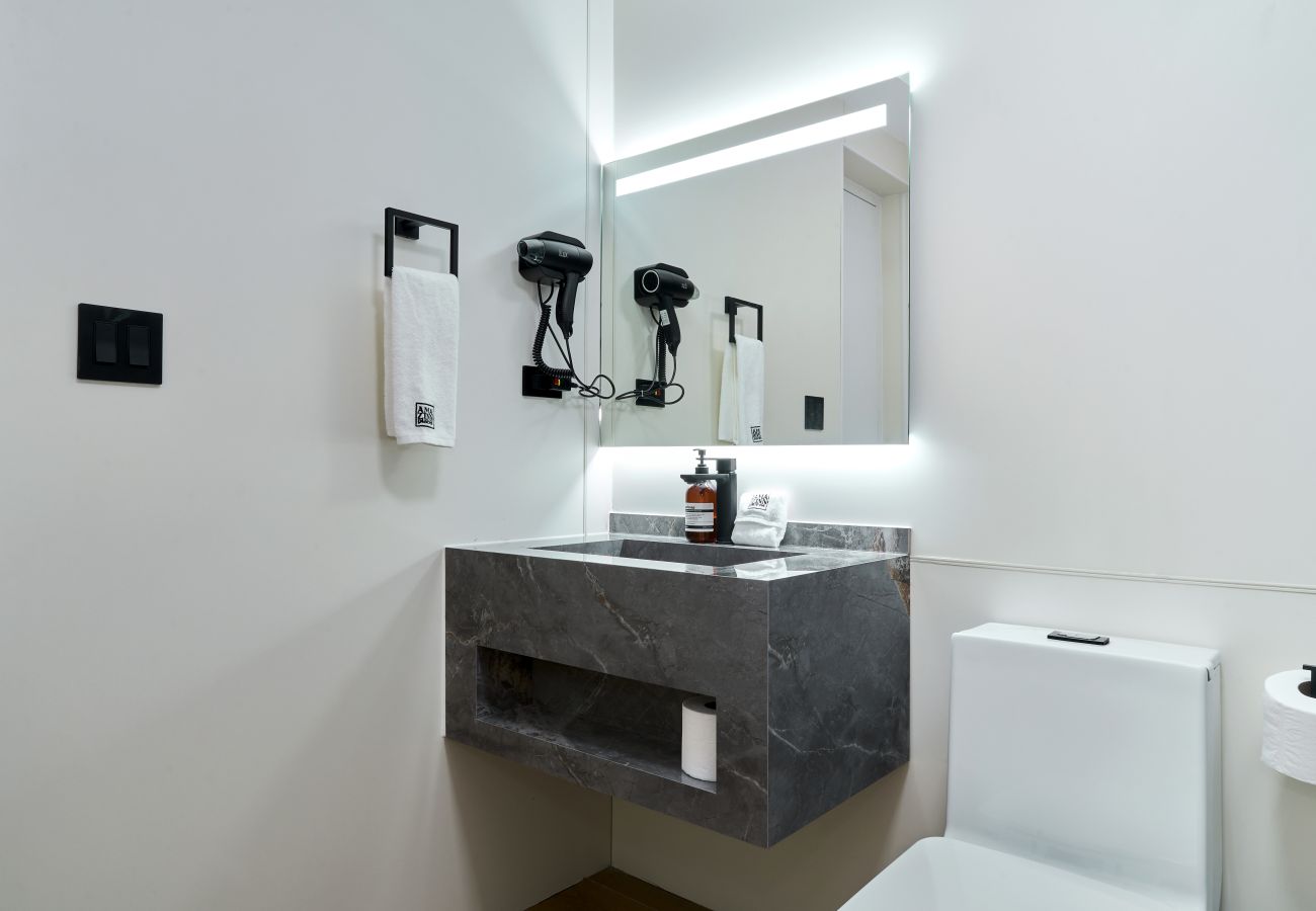 Alquiler por habitaciones en Ciudad de Panamá - Habitación diseño exclusivo CG14