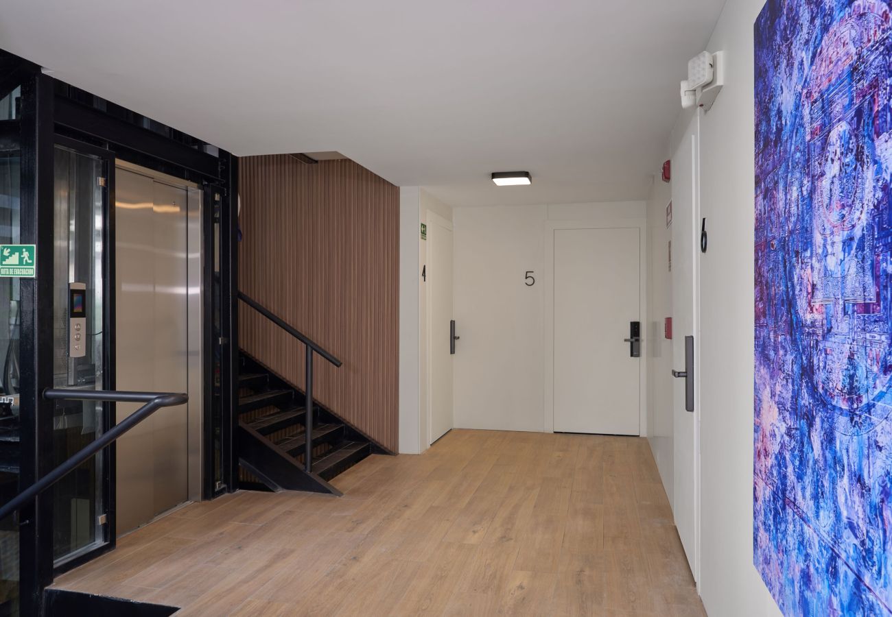 Alquiler por habitaciones en Ciudad de Panamá - Habitación diseño exclusivo CG14