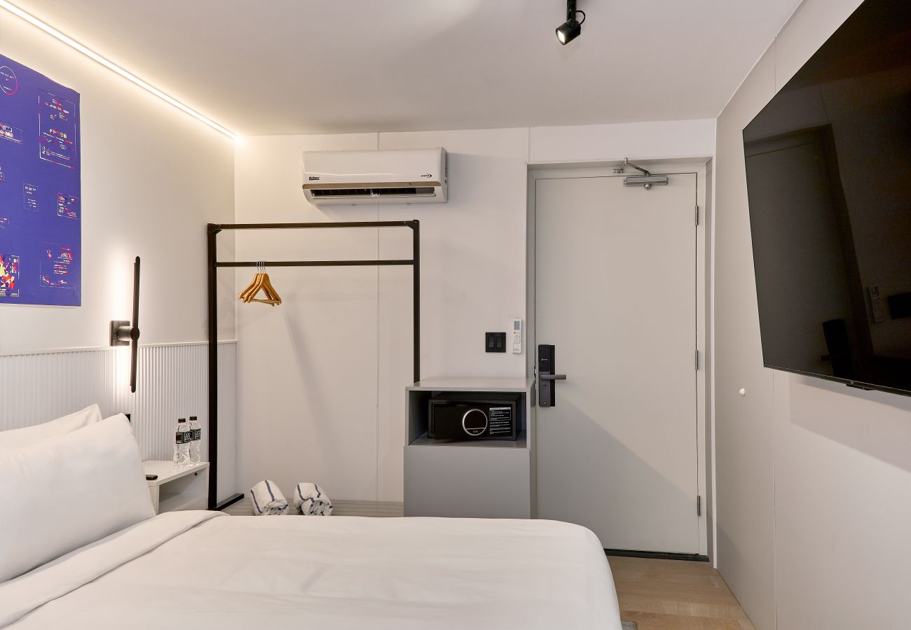 Alquiler por habitaciones en Ciudad de Panamá - Habitación diseño exclusivo CG9