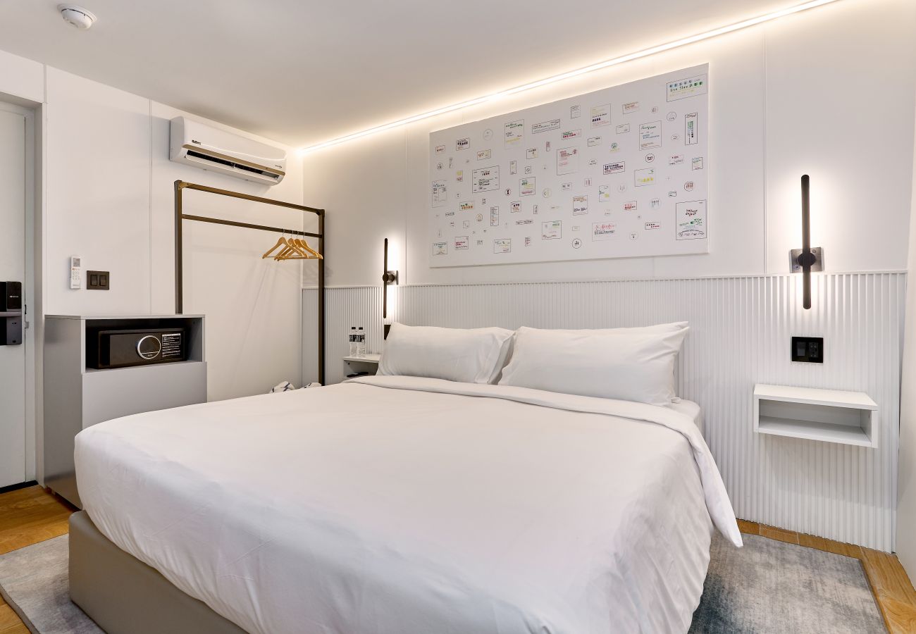 Alquiler por habitaciones en Ciudad de Panamá - Habitación diseño exclusivo CG9