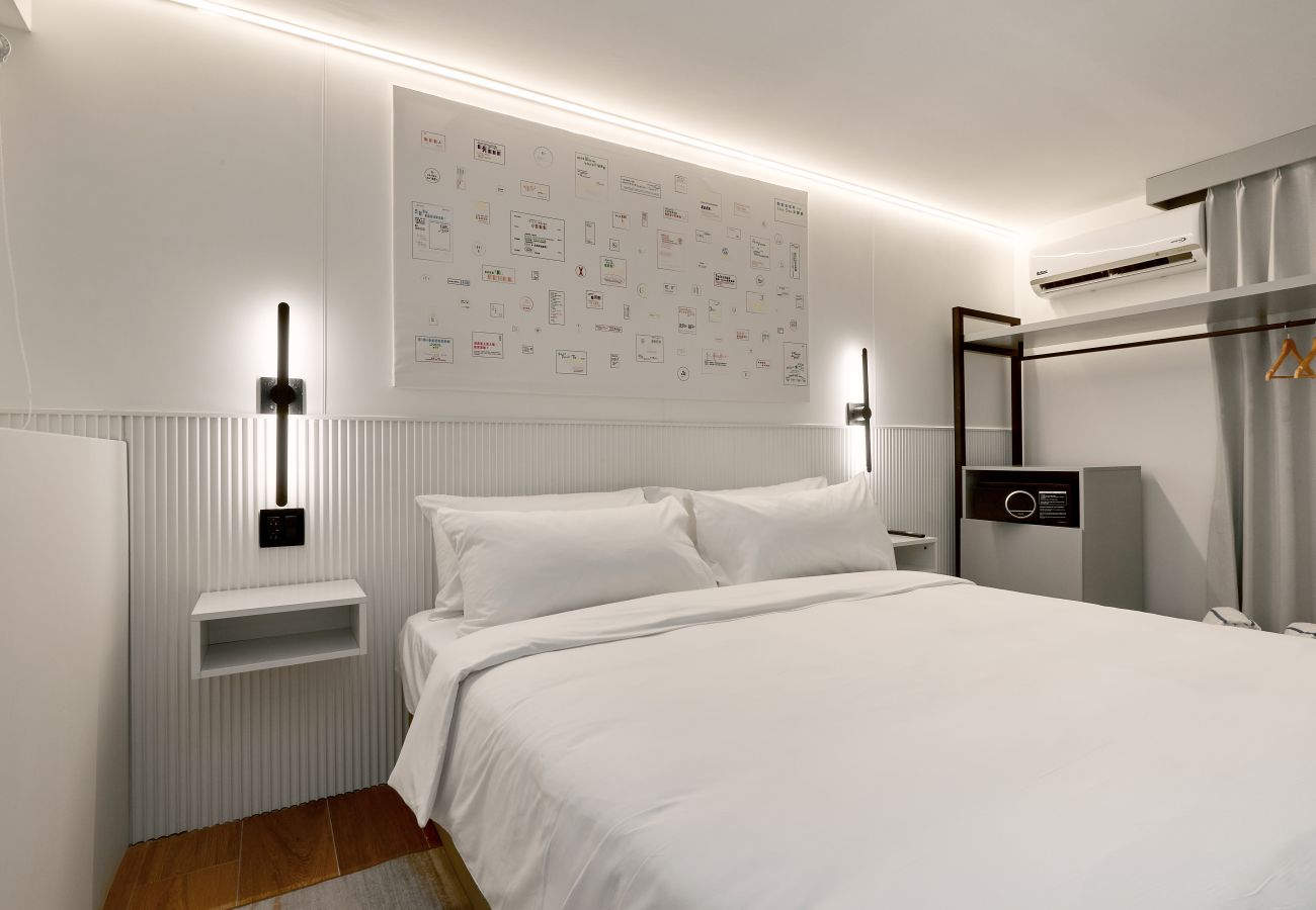 Alquiler por habitaciones en Ciudad de Panamá - Habitación diseño exclusivo CG12