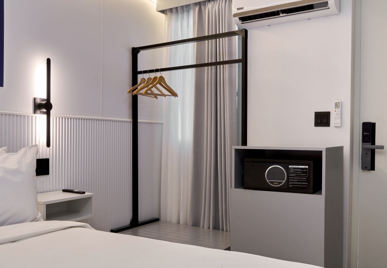 Alquiler por habitaciones en Ciudad de Panamá - Habitación diseño exclusivo CG13