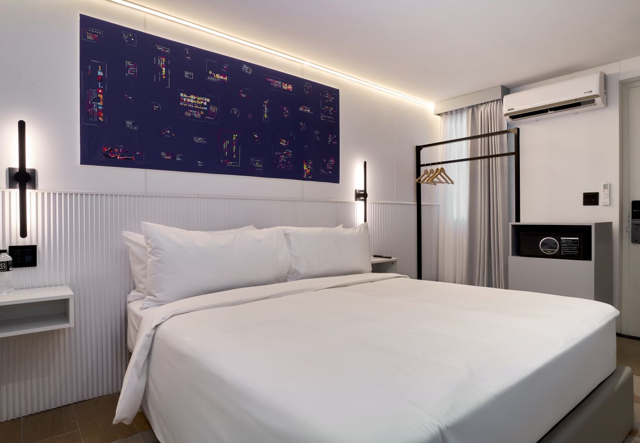 Alquiler por habitaciones en Ciudad de Panamá - Habitación diseño exclusivo CG14