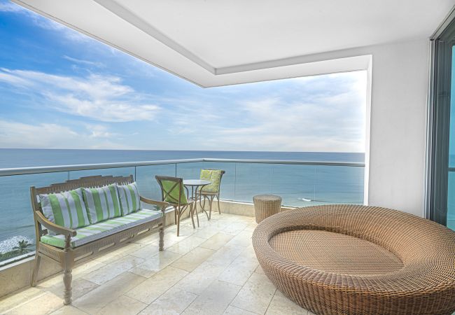 Apartamento en San Carlos - 2br/AP Apartamento con Vista al Mar PH Rio Mar 11A