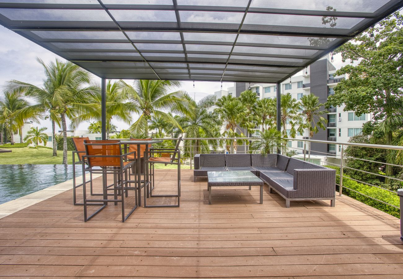Apartamento en San Carlos - 2br/AP Apartamento con Vista al Mar PH Rio Mar 11B