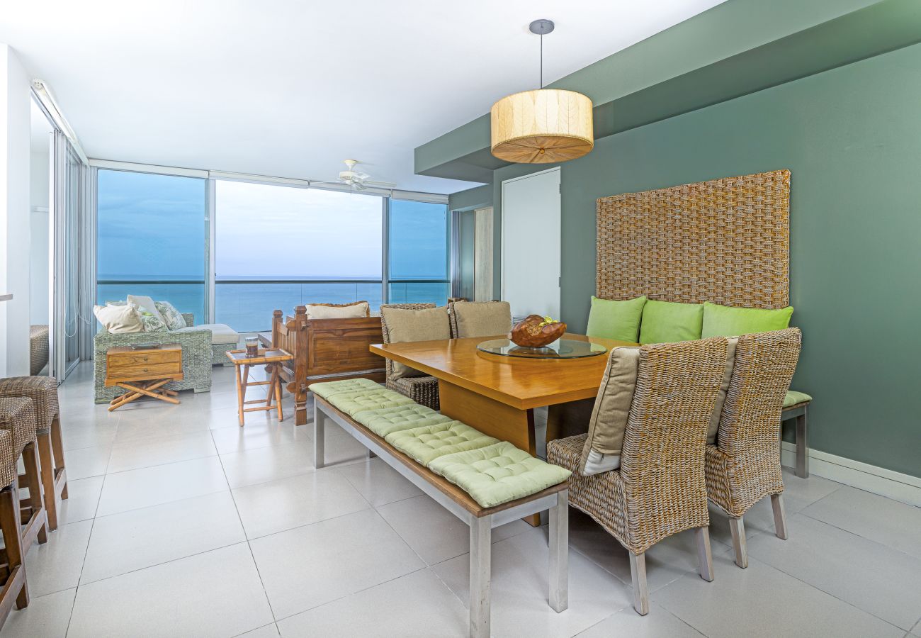 Apartamento en San Carlos - 2br/AP Apartamento con Vista al Mar PH Rio Mar 11B