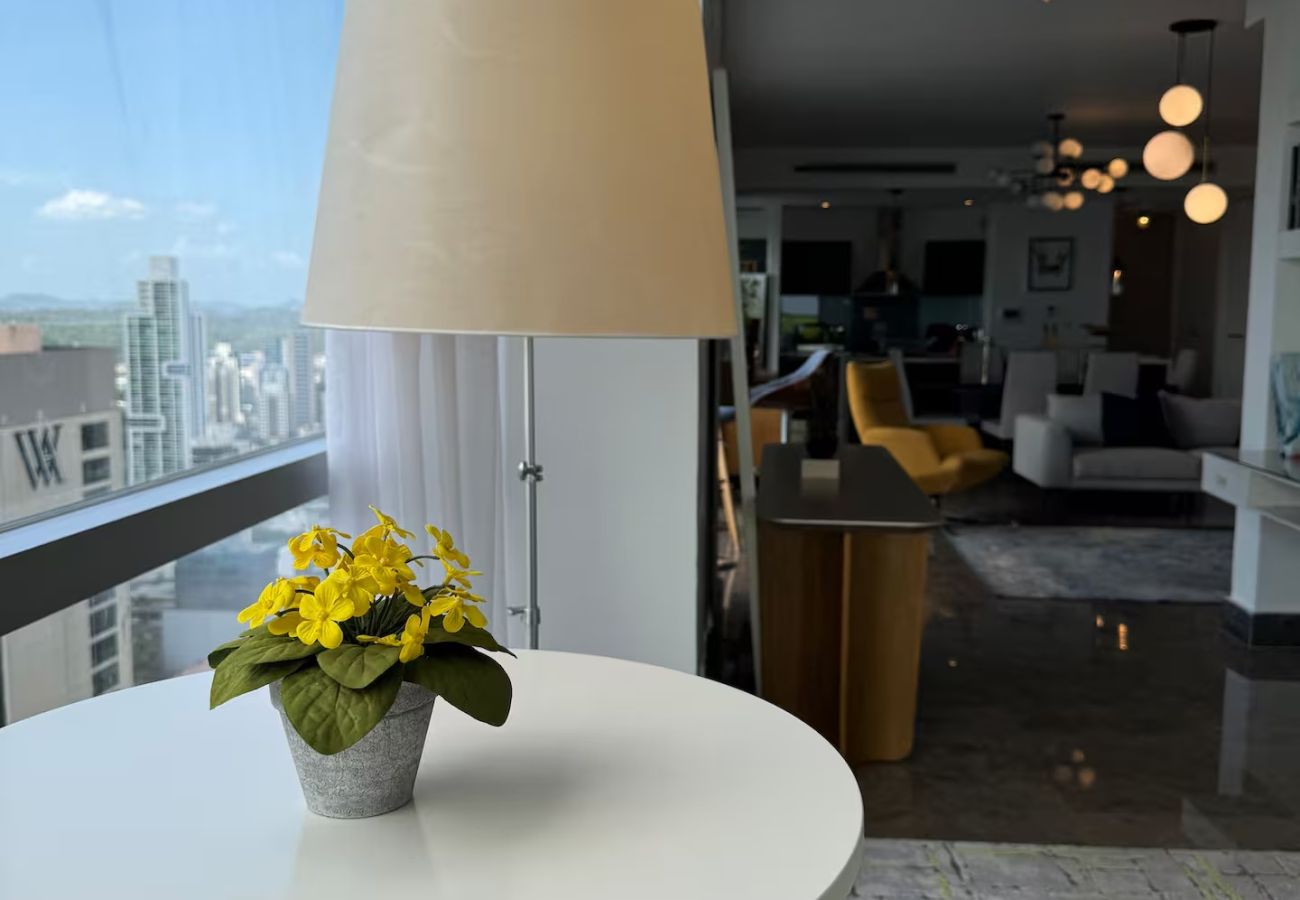 Apartamento en Ciudad de Panamá - 2BR/AP PH Yoo 44i – Apartamento con Vista al Mar