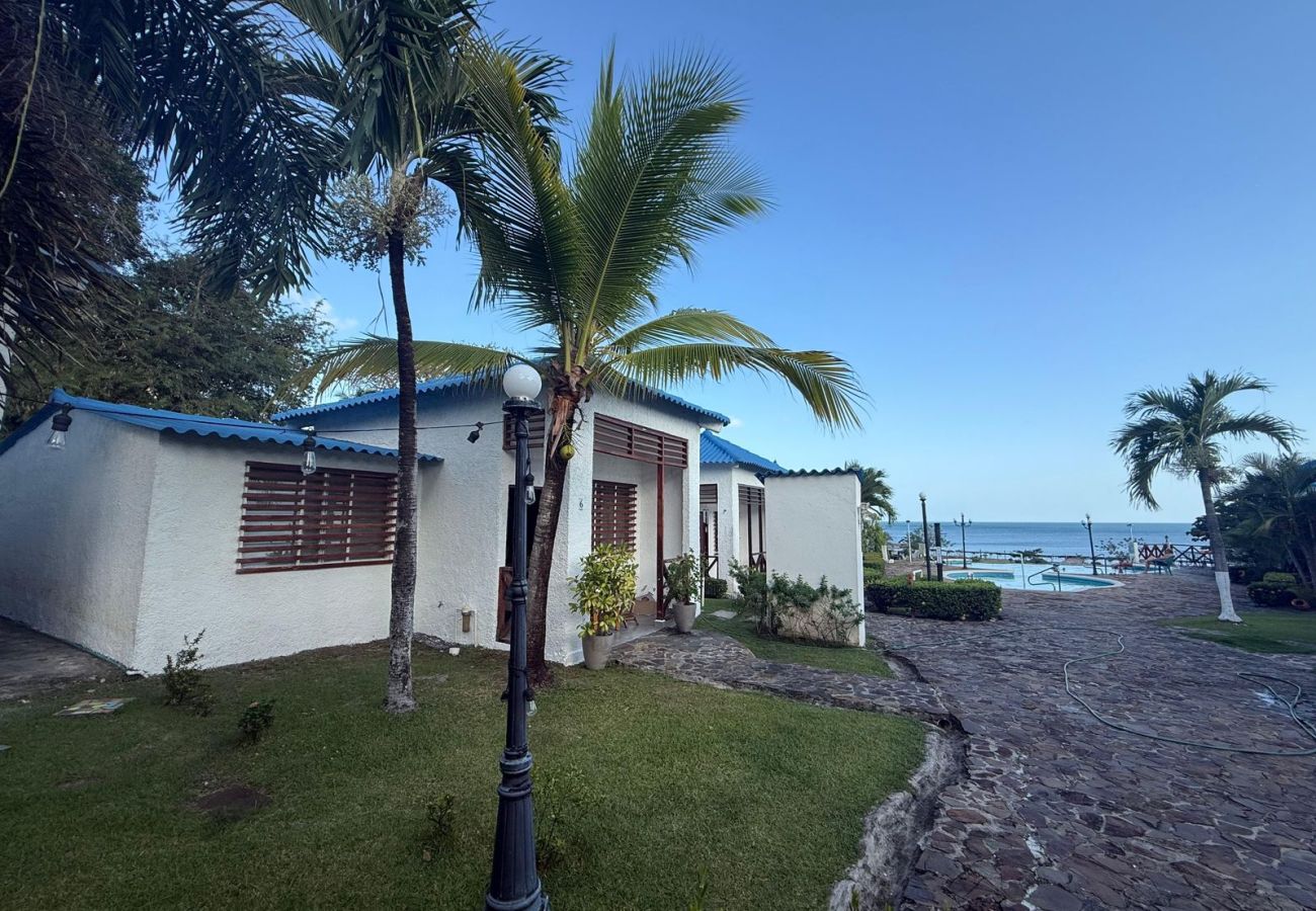 Casa en Nueva Gorgona - Casa con piscina y vista al mar | PH Costa Grande