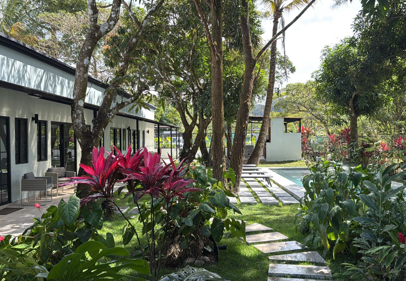 Estudio en Valle de Anton - Altavida Lodge · Estudio Privado con Piscina · N6