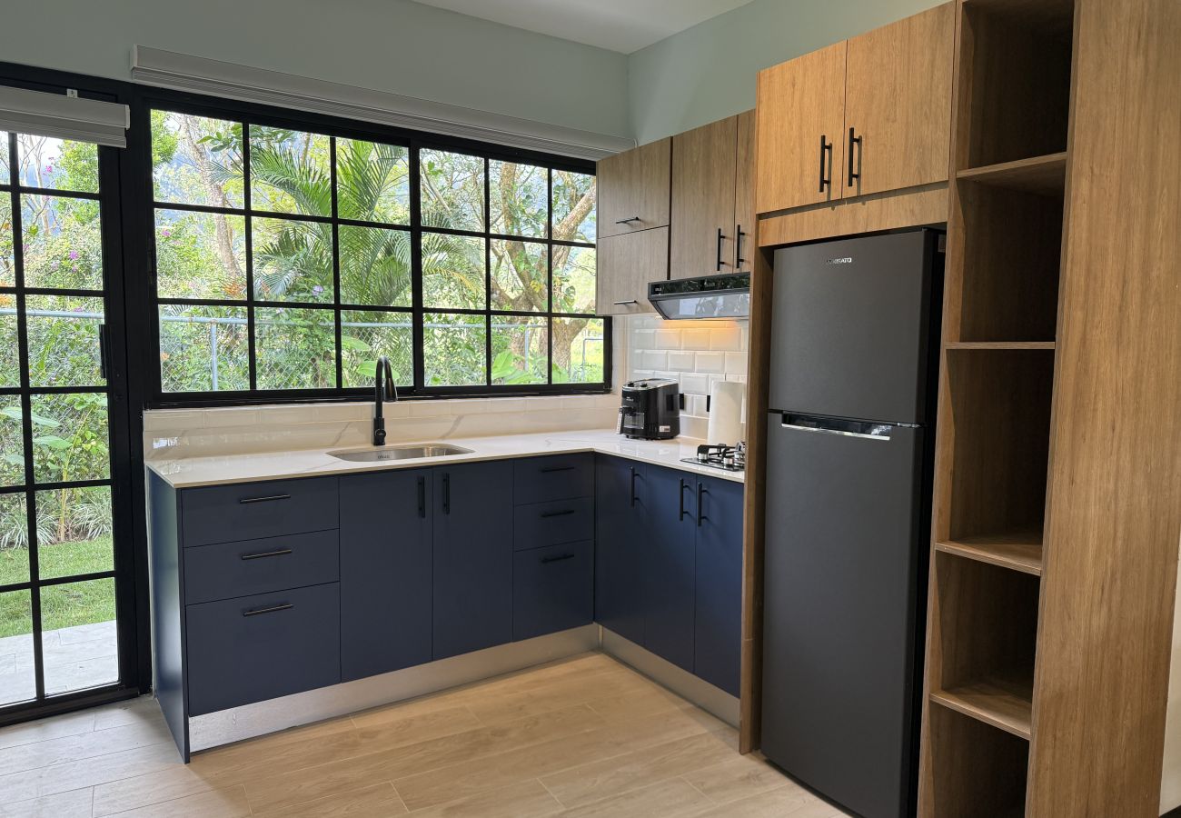 Apartamento en Valle de Anton - Altavida Lodge · 2BR Apt con Jardín y Piscina · N7