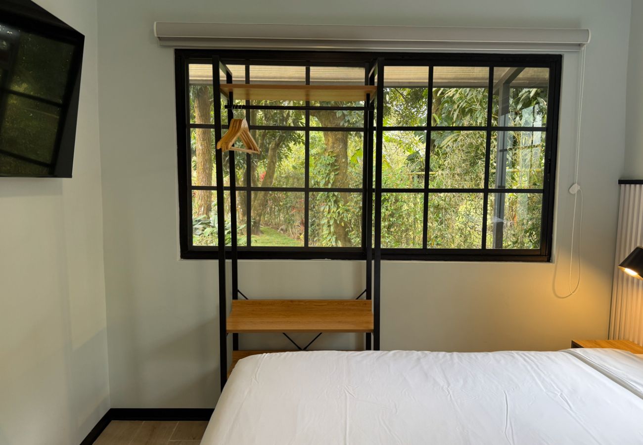 Apartamento en Valle de Anton - Altavida Lodge · 2BR Apt con Jardín y Piscina · N7