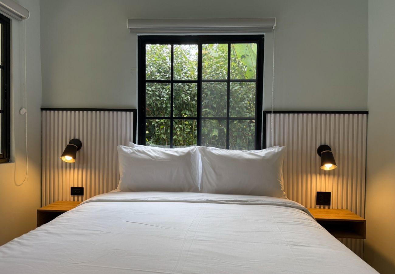 Apartamento en Valle de Anton - Altavida Lodge · 2BR Apt con Jardín y Piscina · N7