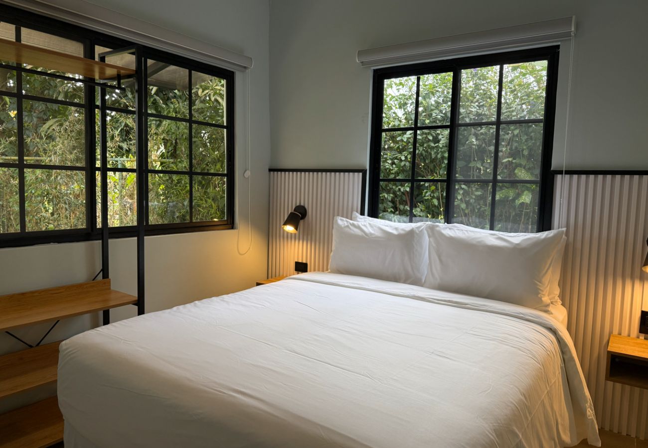 Apartamento en Valle de Anton - Altavida Lodge · 2BR Apt con Jardín y Piscina · N7